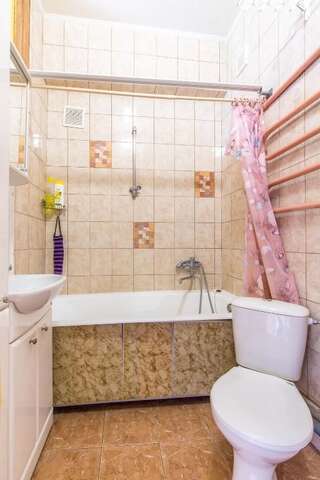 Гостевой дом Guest House Viki Минск Бюджетный трехместный номер-25